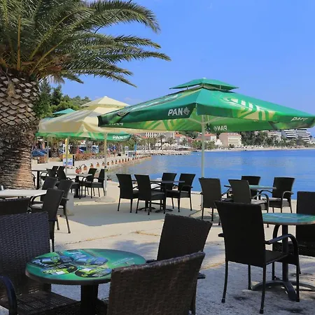 By The Sea - Makarska - 18918 *